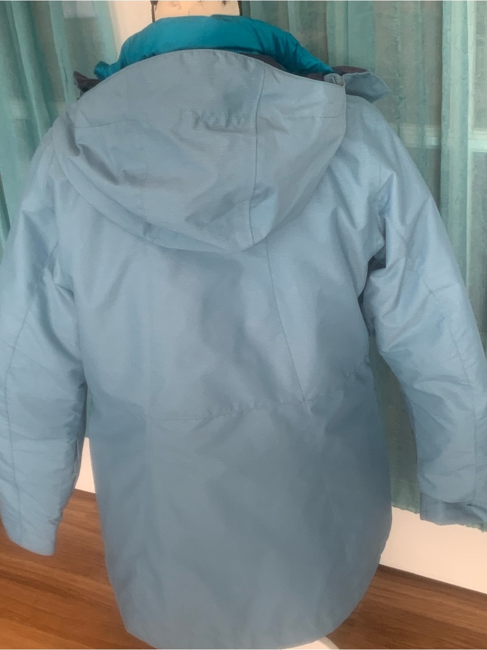 Columbia Waterproof L Jacket zip out reversible lining can be worn as puffer - Picture 7 of 13
